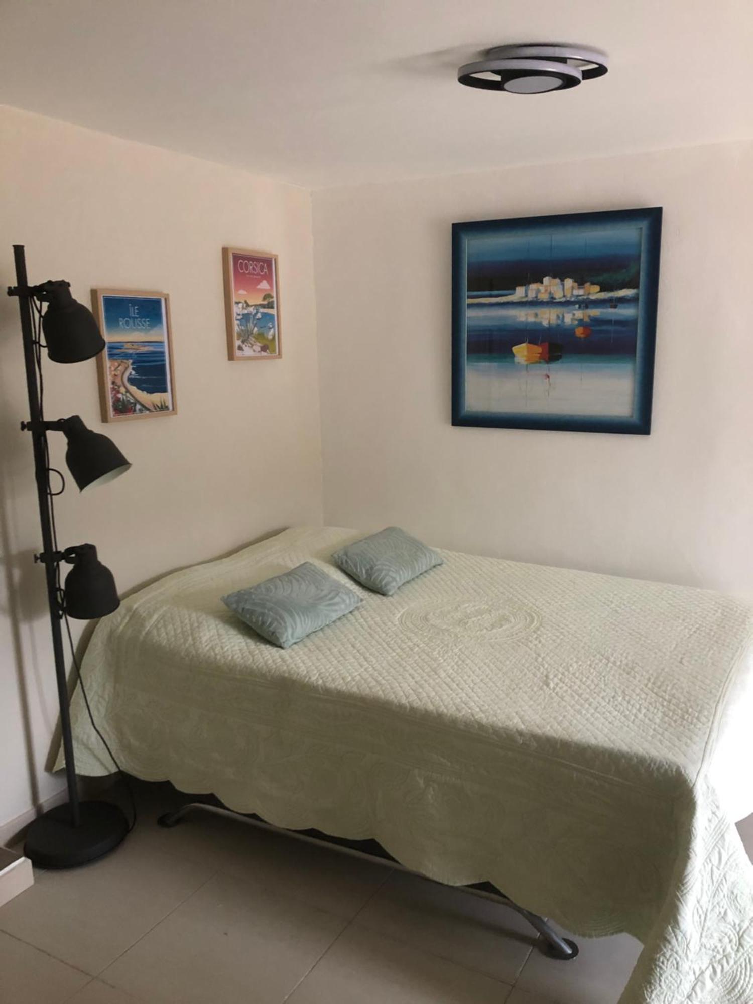Appartement Dans La Colline Belgentier Zewnętrze zdjęcie