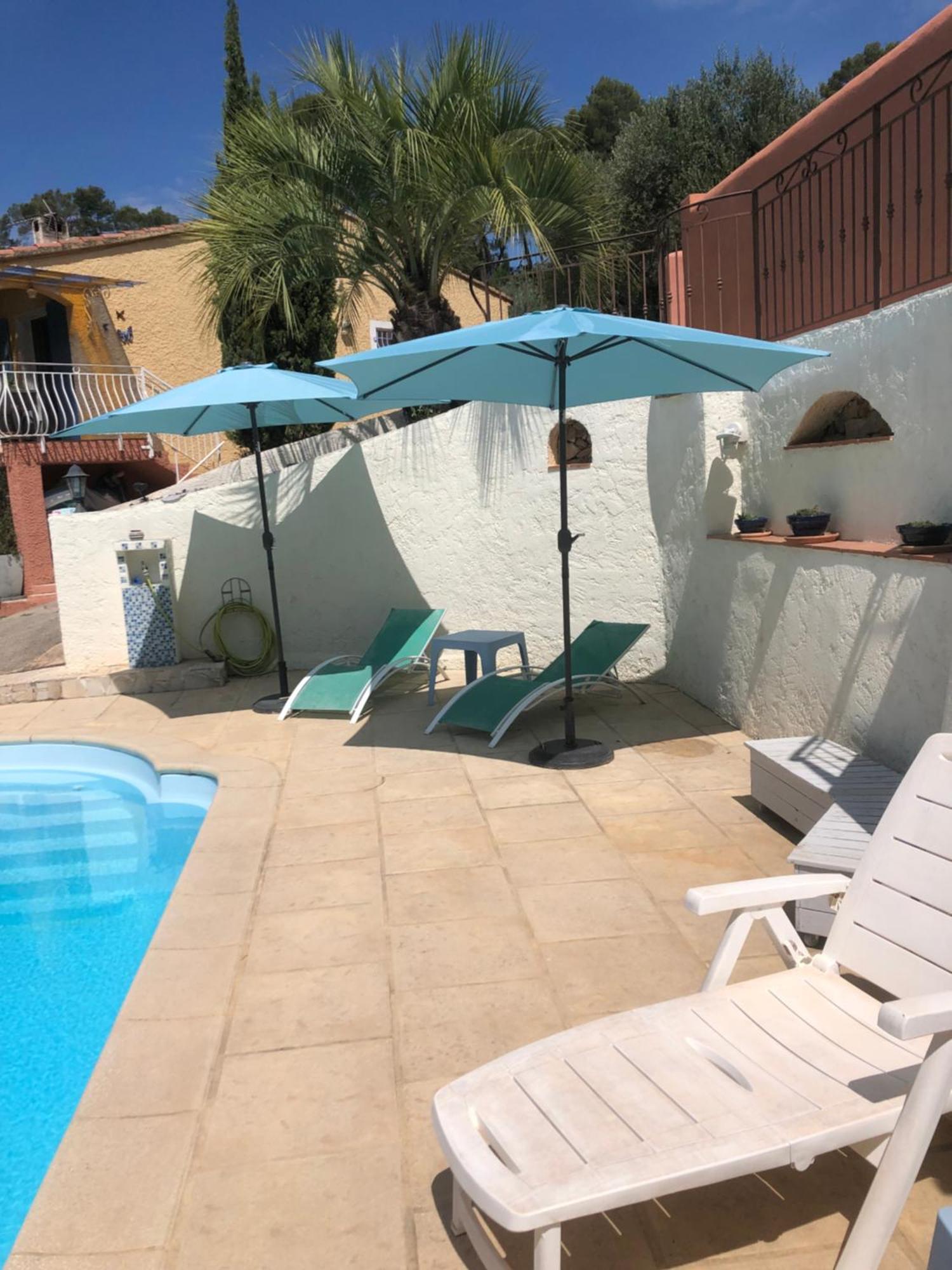 Appartement Dans La Colline Belgentier Zewnętrze zdjęcie